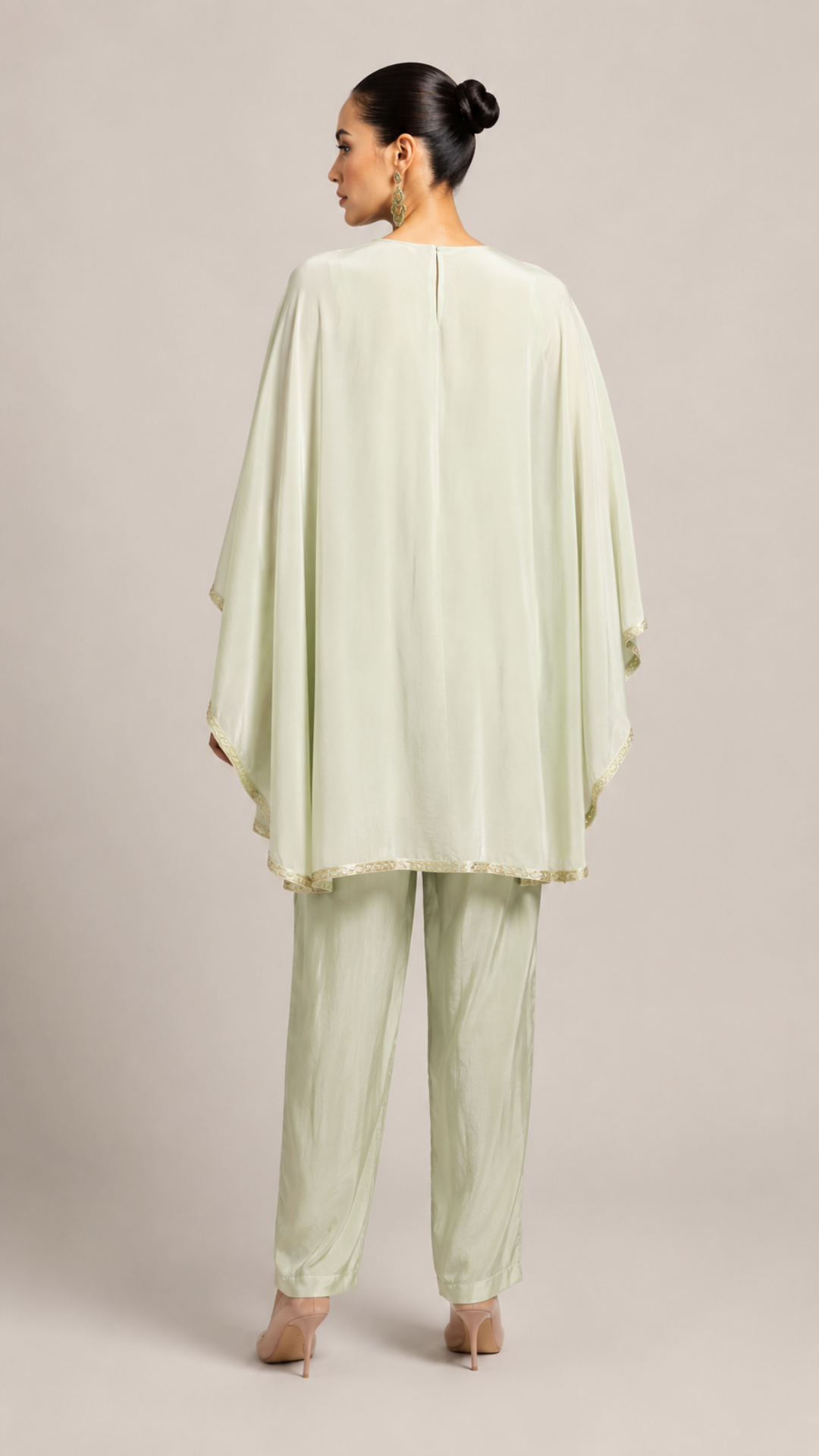 Mint Green Embellished Kaftan Co-Ord Set with Draped Dupatta