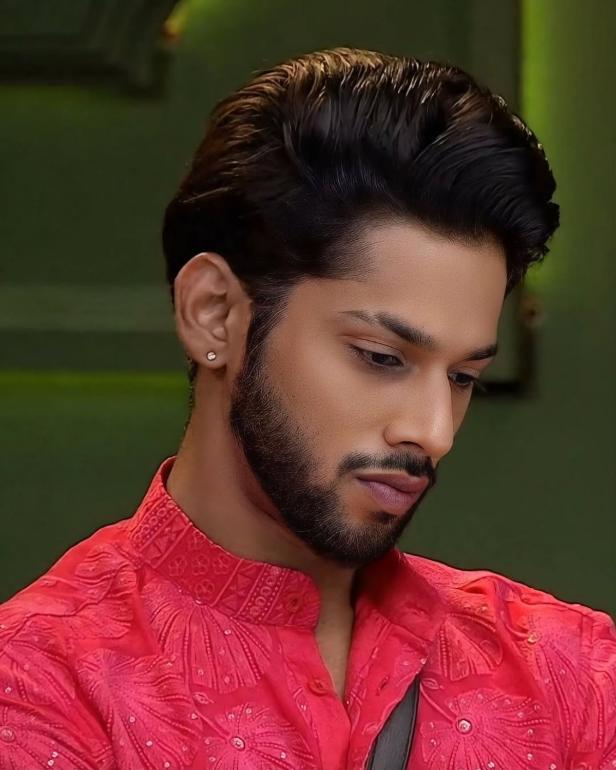 Baseer Ali in Bright Pink Embroidered Kurta