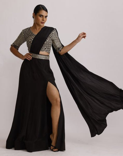 Black Ajrakh Blouse with One Side Slit and Pre Drape Pallu Skirt Along with Belt