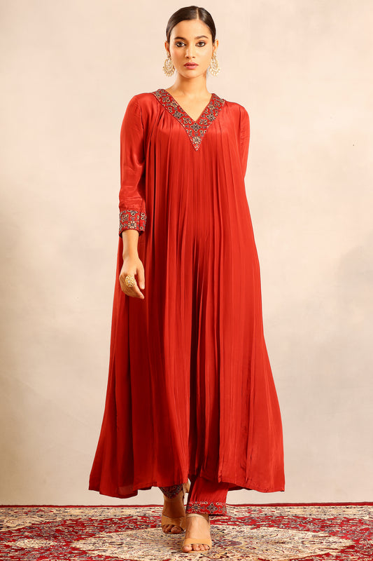 Scarlet red V neck gathered kurta with pants