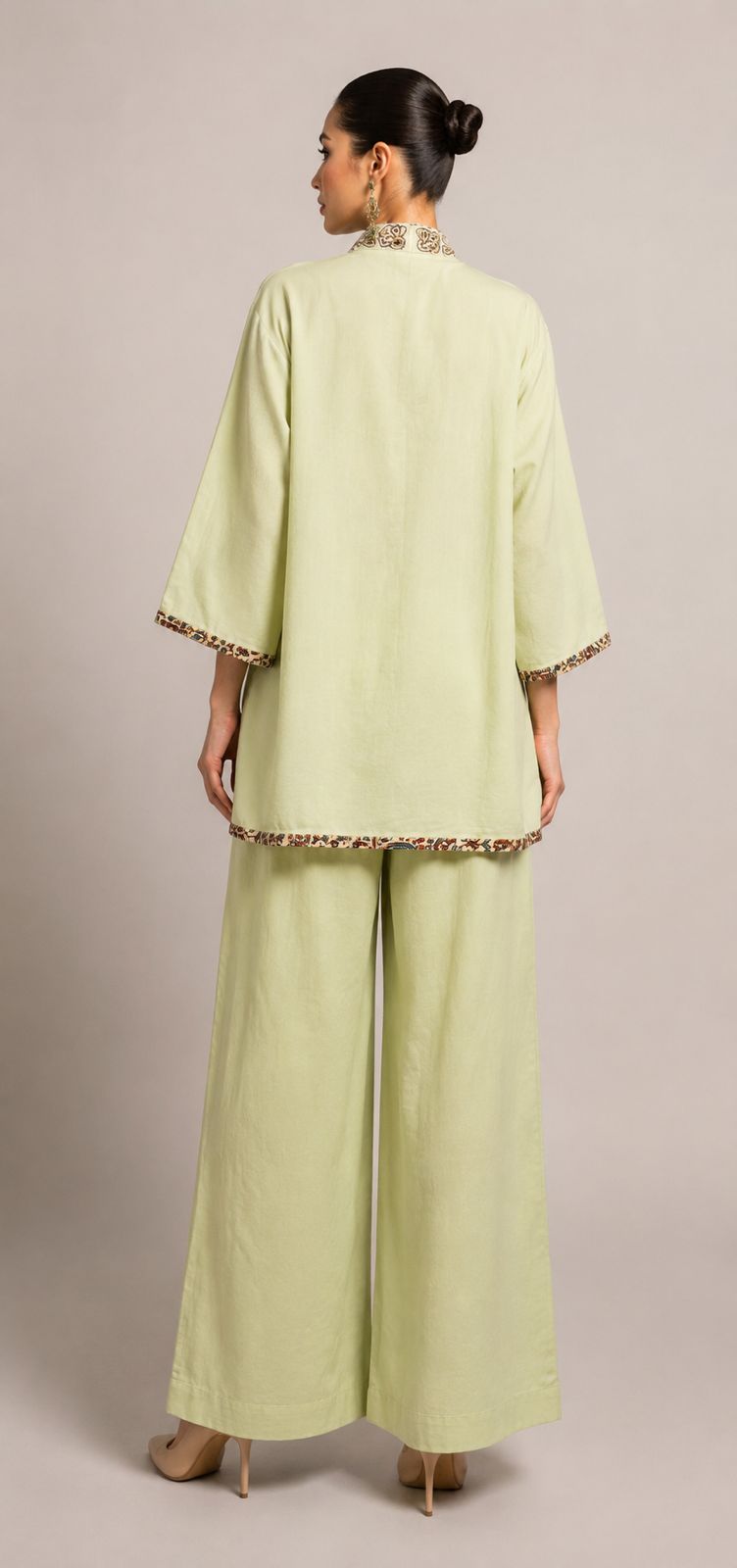 Pistachio Green Embroidered Kurta with Wide-Leg Pants Co-ord Set