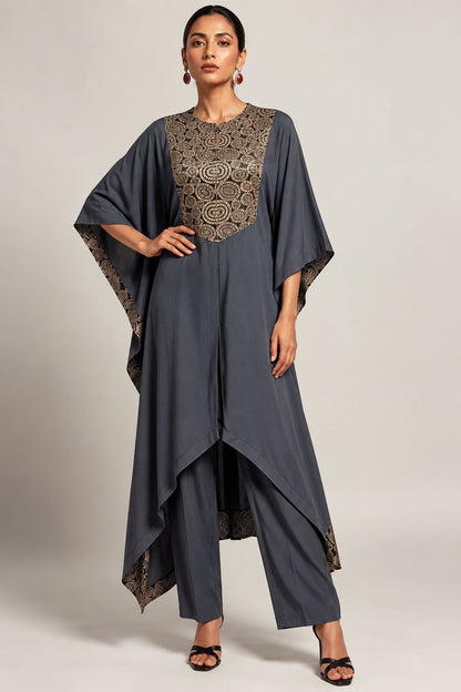 Obsidian Drape Ensemble