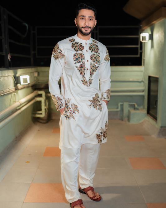 Zaid Darbar in Ivory Ajrakh Patch Embroidered Kurta Set